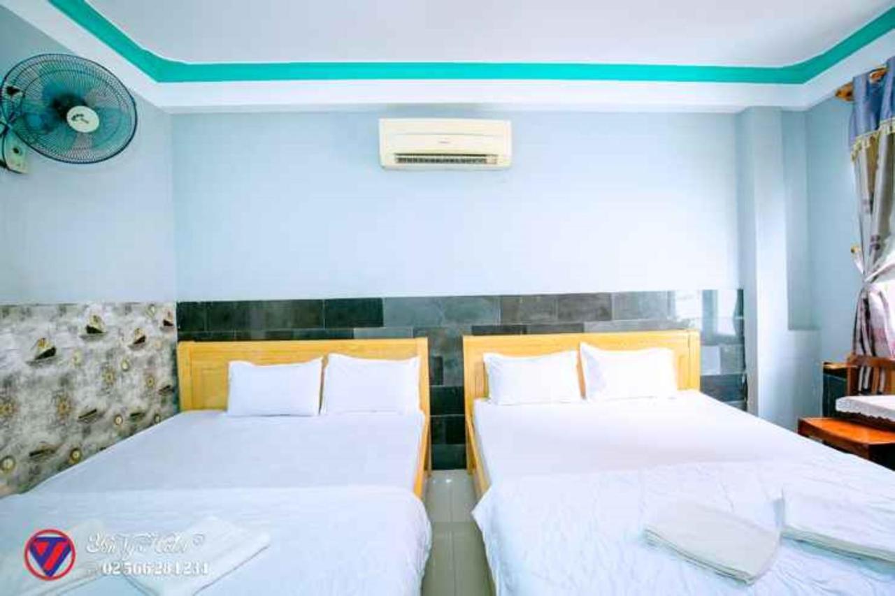 Yen Vy Hotel Куинён Экстерьер фото