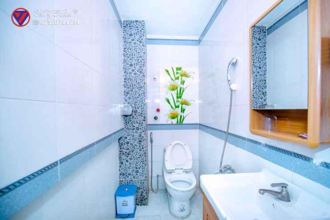 Yen Vy Hotel Куинён Экстерьер фото