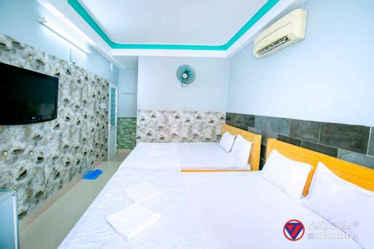 Yen Vy Hotel Куинён Экстерьер фото